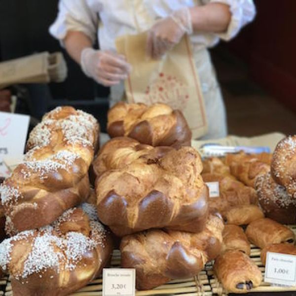 Brioche at Aix market