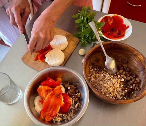 French cooking lessons on custom tour of Aix
