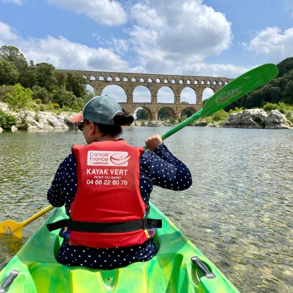kayaking tours in Provence at Pont du Gard