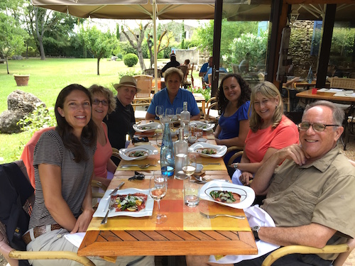 family reunion group tour of Provence