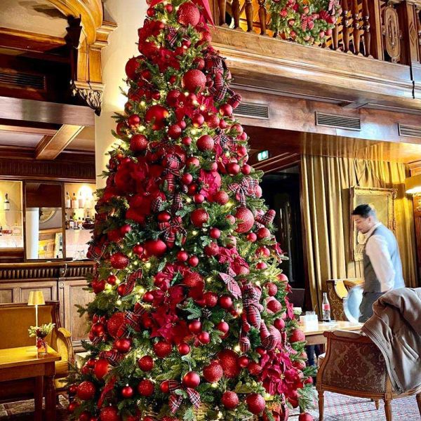 Christmas tree in France decorated in red and gold